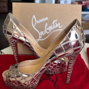 Christian Louboutin Very Galaxy Mirrored Art Deco 5” Peep Toe Platform Heels